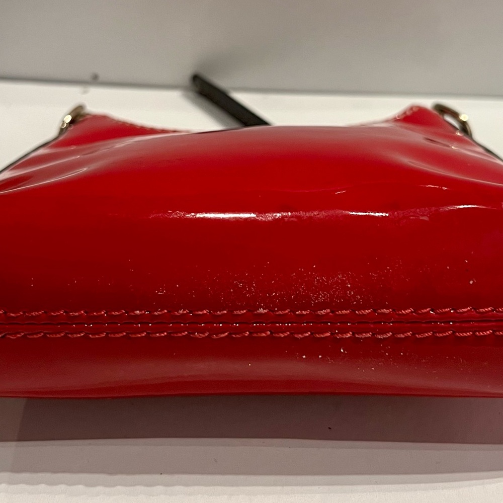 Dooney & Bourke Bitsy Handbag Red Patent Leather Purse Beautiful Vintage NoStrap - Picture 3 of 6